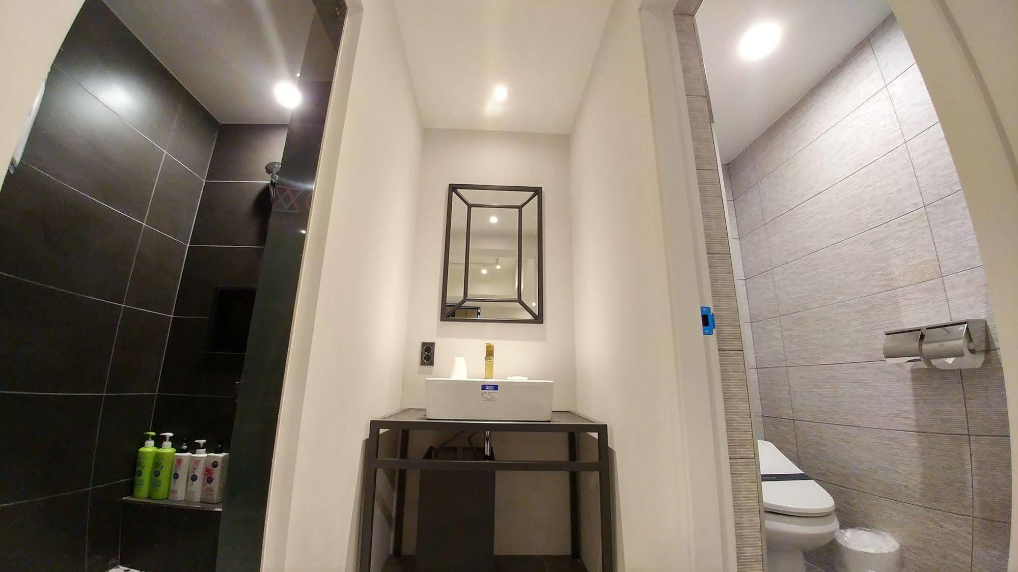 Hotel Yaja Jungwang Siheung Екстериор снимка